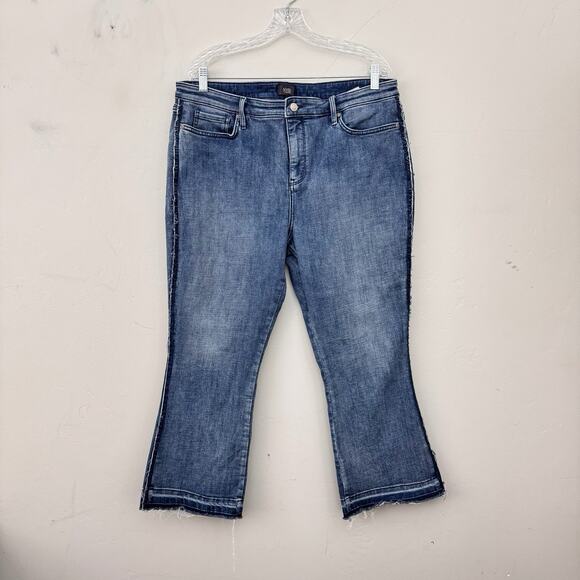 NYDJ Cropped Curvy Denim Blue Jeans Women’s Size 16 - Picture 1 of 8